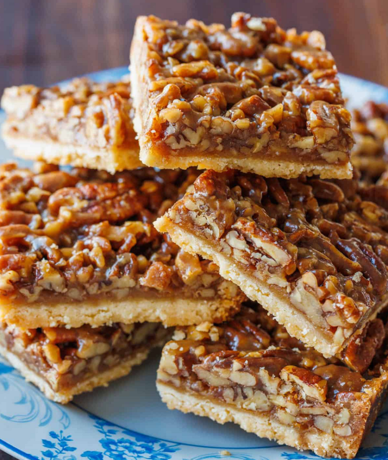 Pecan Pie Bars Recipe - Step by Step Guide